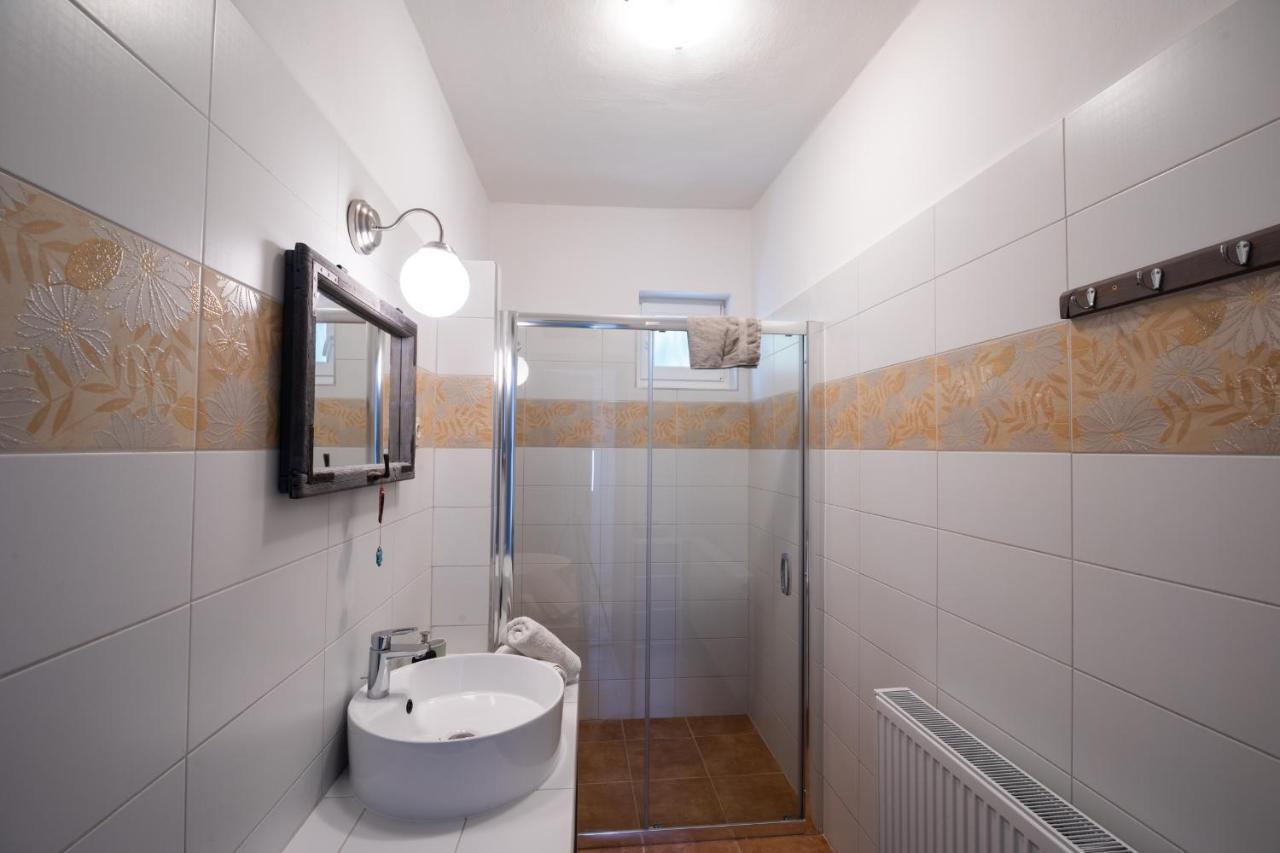 Badacsonytördemic Milio Apartman Badacsony 아파트 외부 사진