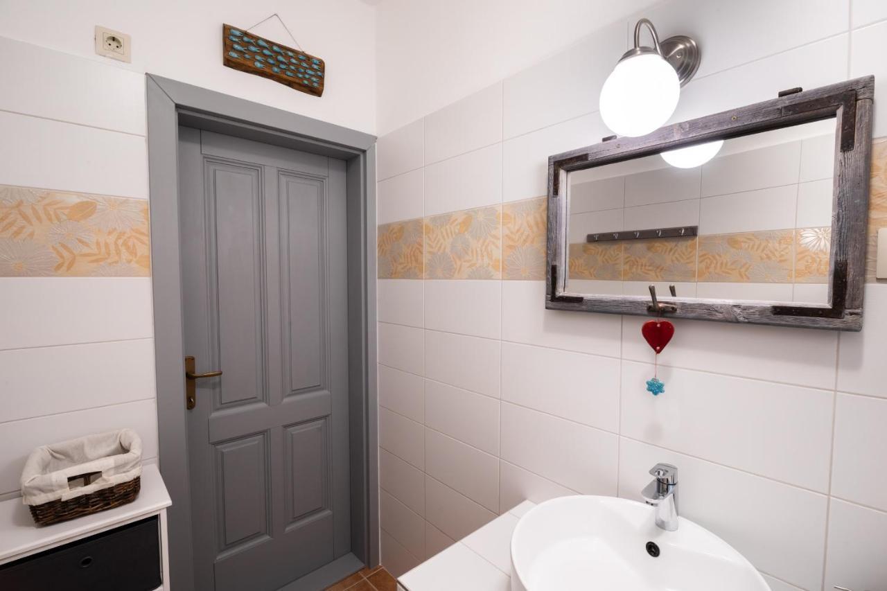 Badacsonytördemic Milio Apartman Badacsony 아파트 외부 사진